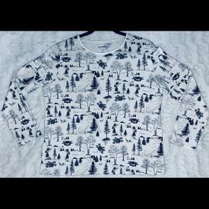 Croft & Barrow long sleeve white & black v-neck